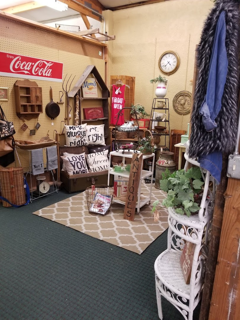 Ozark Relics Flea Market