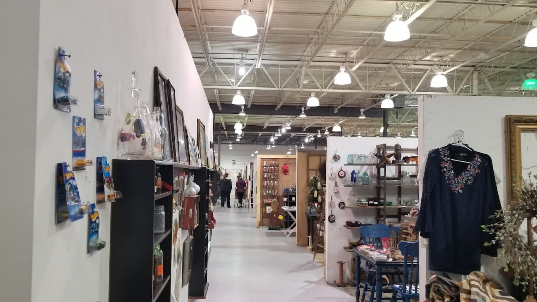 Lebanon Peddlers Mall