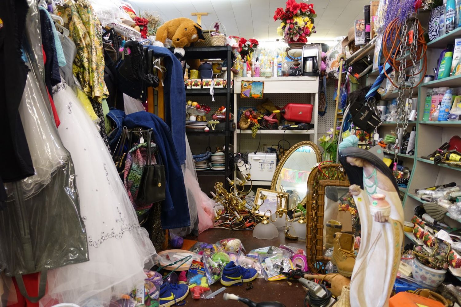 Everybody's Flea Market