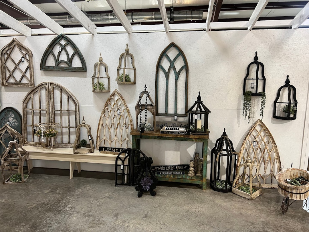 The Vintage Pearl Market, LLC