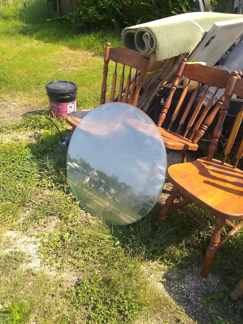 Smitty's Flea Market