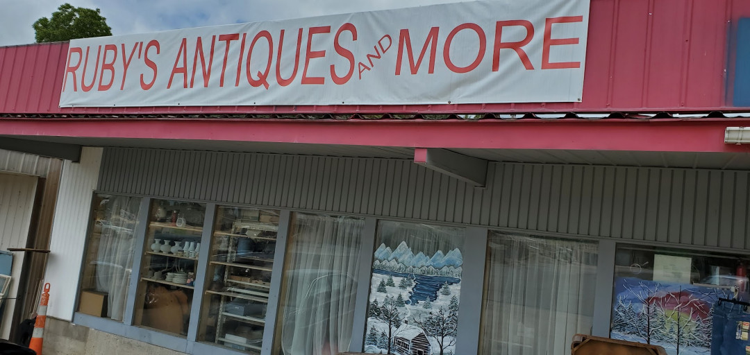 Ruby's Antiques and More Ruby's Antiques and More