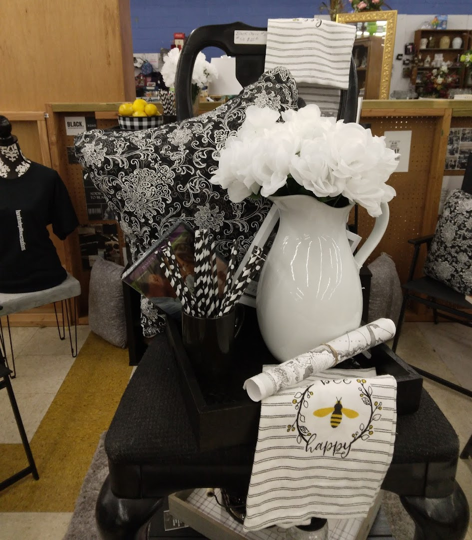 Treasure Island Antique