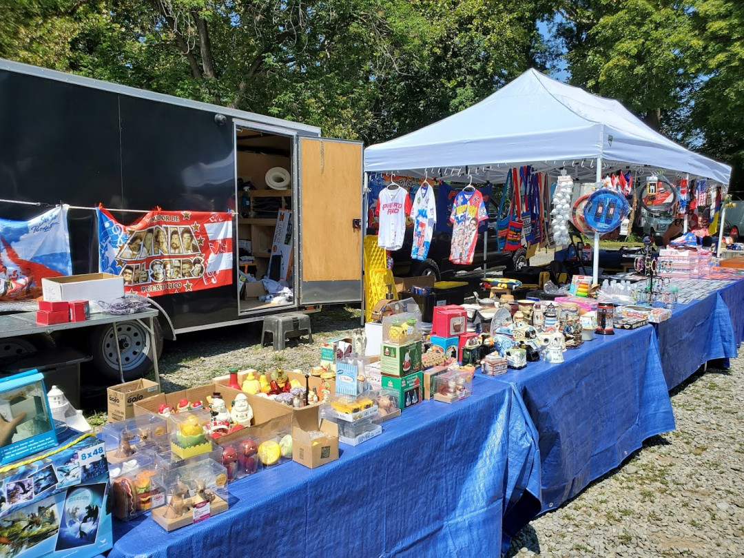 Willow Glen Flea Market