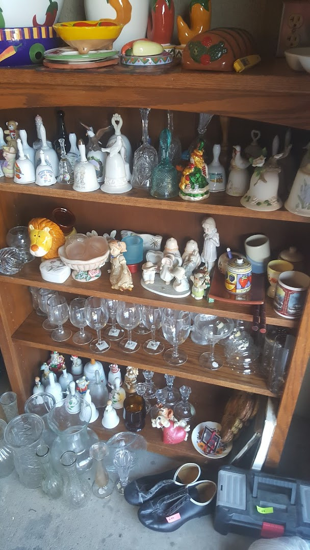 Ceres Flea Market