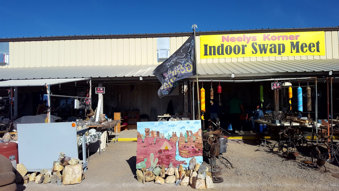 Neely's Korner Indoor Fleamarket and Outdoor Swap Meet Neely's Korner Indoor Fleamarket and Outdoor Swap Meet