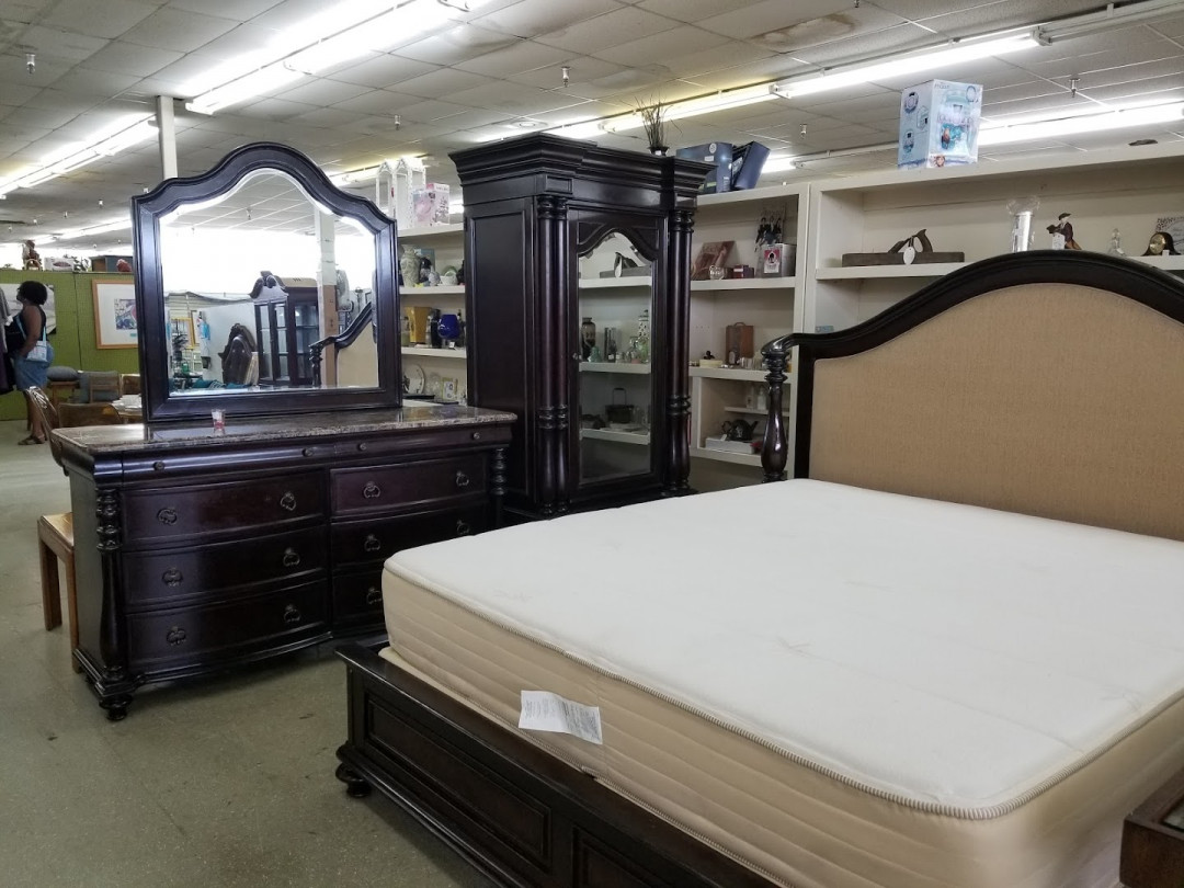 J &amp; G Flea Market &amp; Antique