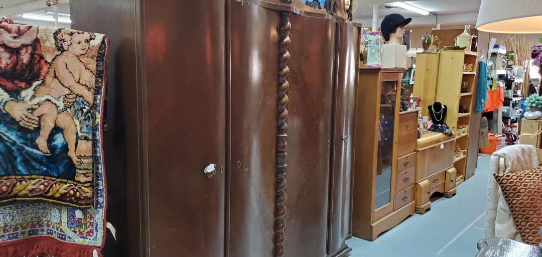 Ruby's Antiques and More