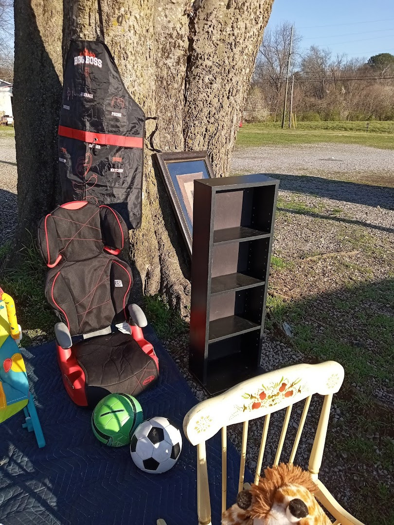 Meridian Street Flea Market