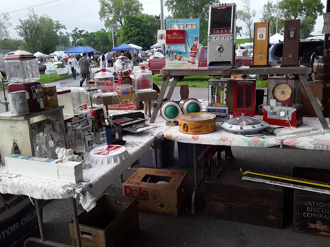 Tri-state Antique Market