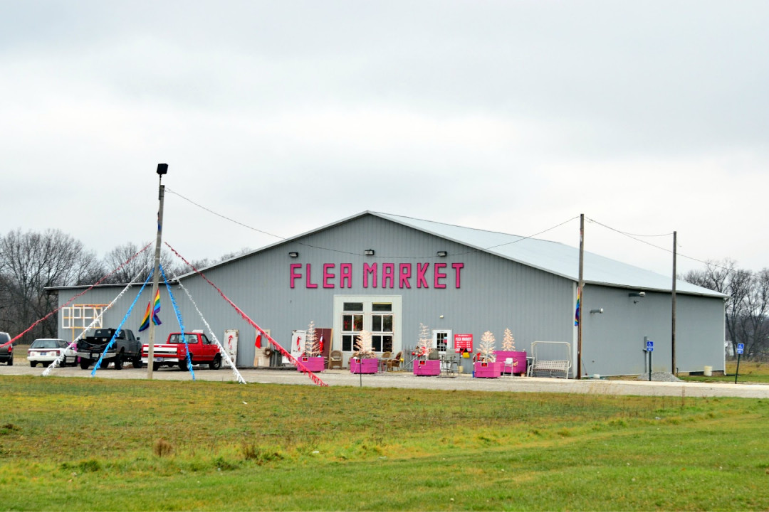 Me &amp; My Sisters Flea Market