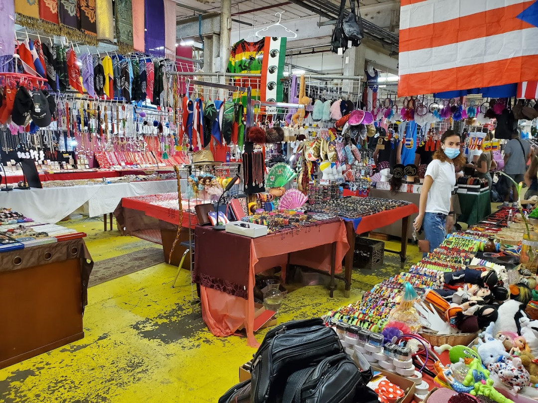 Lawrence Flea Market