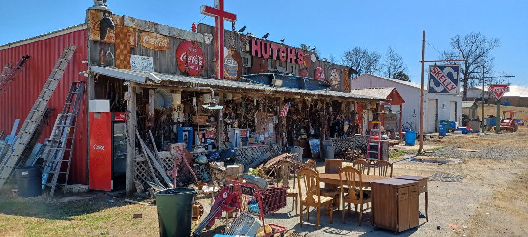 Hutch's Hutch's
