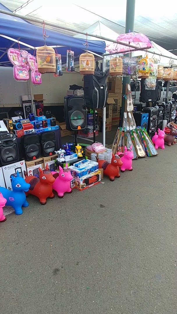Selma Flea Market