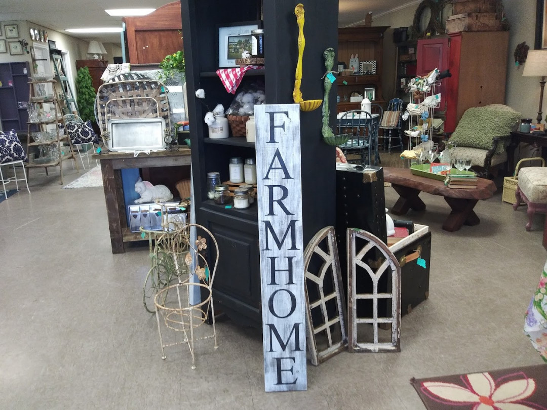 Mary's Nest Vintage Market and More