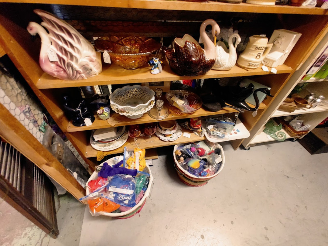 Cadwell's Flea Market