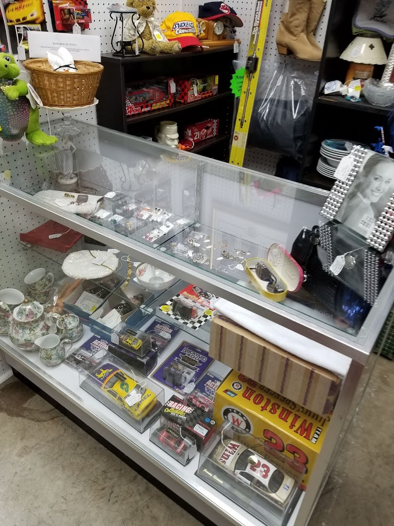 Mable Sophie Berg Flea Market