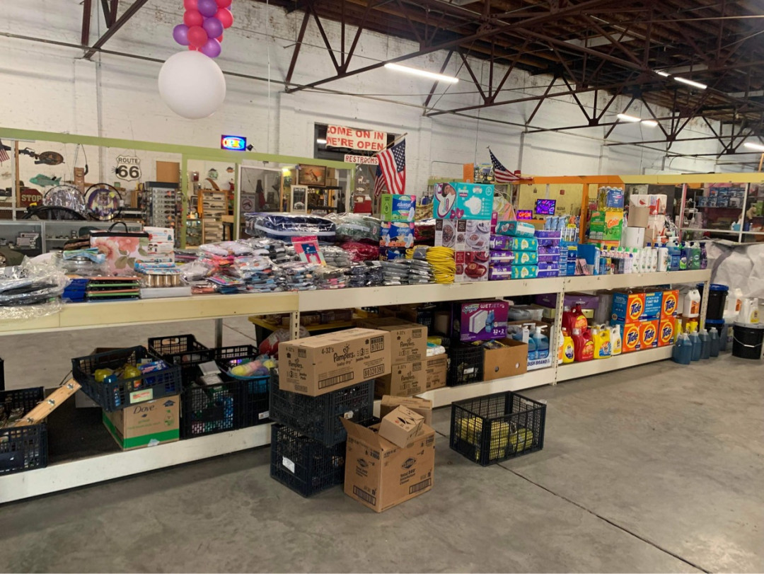 Lumberton Indoor Flea Market