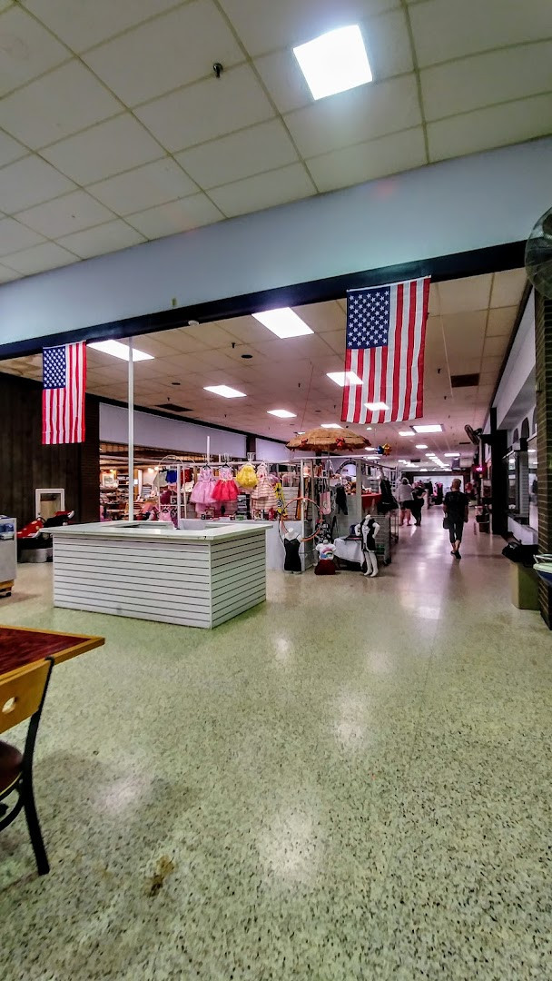 Laurel Mall Flea Market