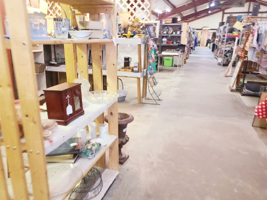 Jordan's Lake Road Flea Market