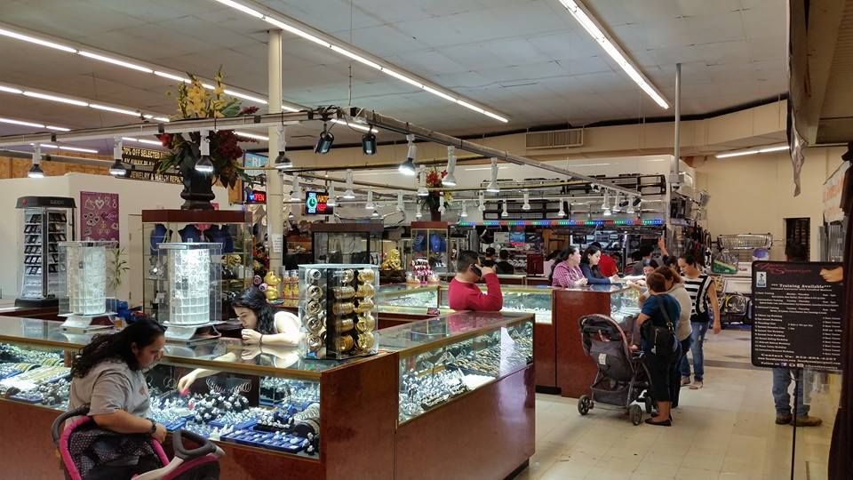 La Estrella Flea Market Houston Texas