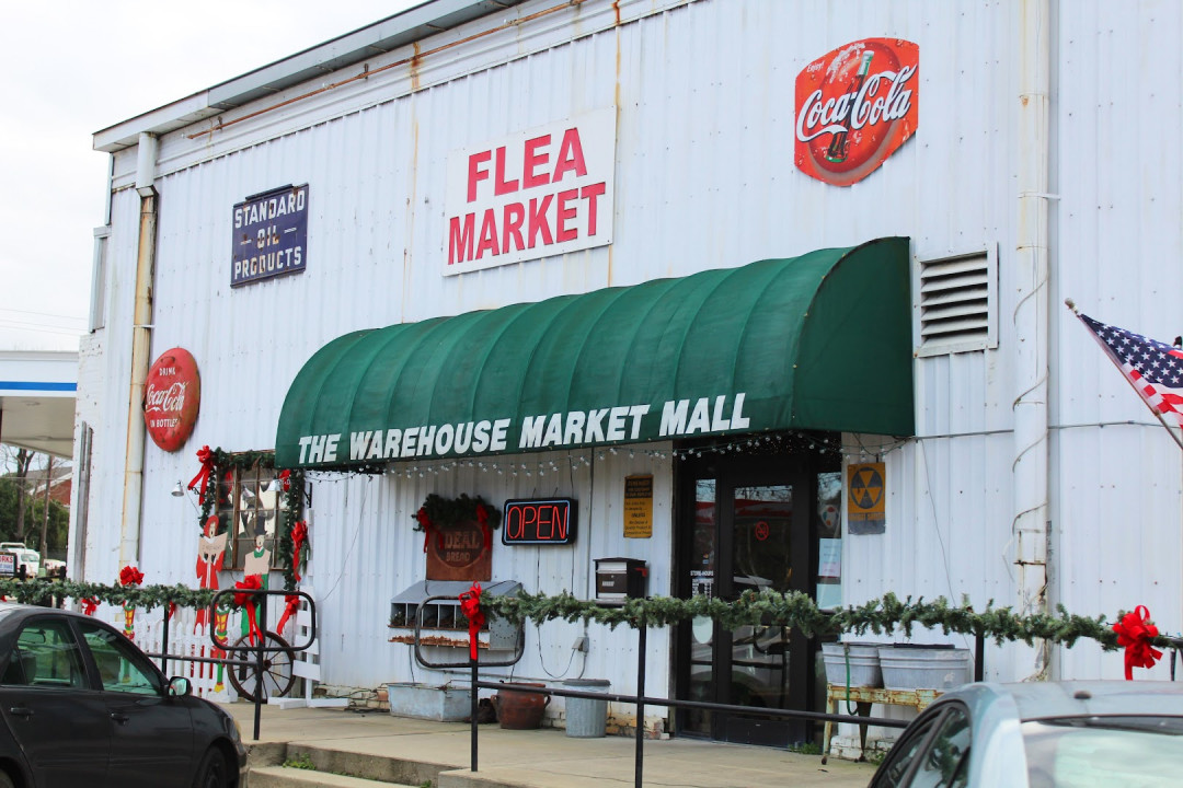 Warehouse Market Mall