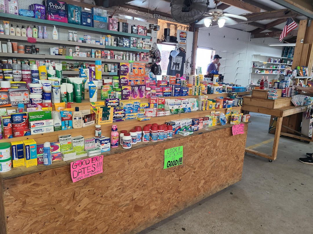 Hudson's Surfside Flea Market