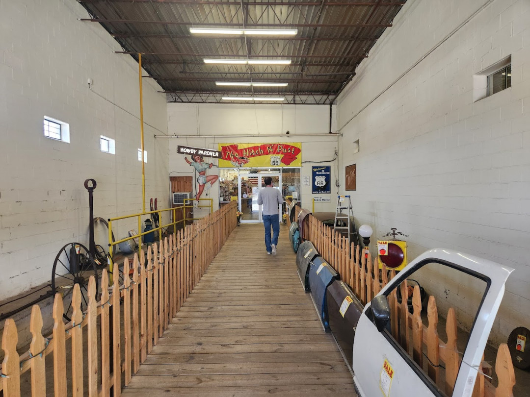 The Hitch n Post Flea Market