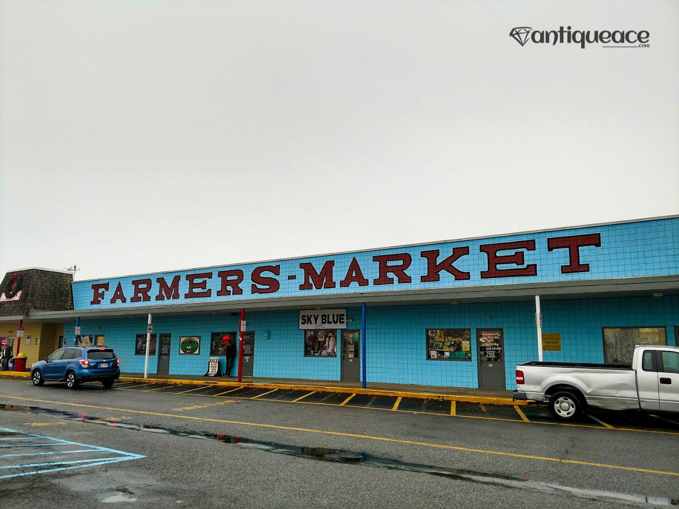 Columbus Flea Market