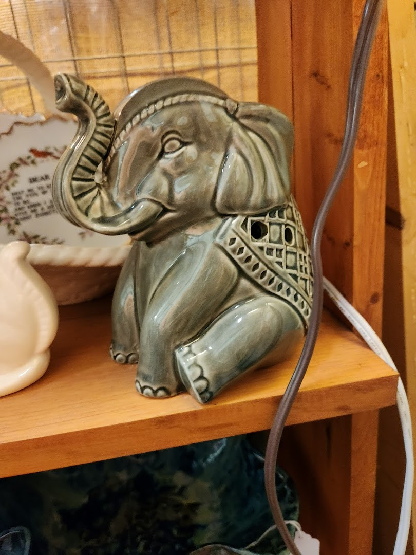 Golden Rose Flea Market