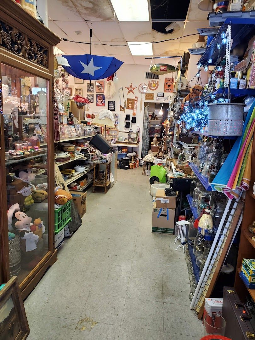 Cattle Barn Flea Market