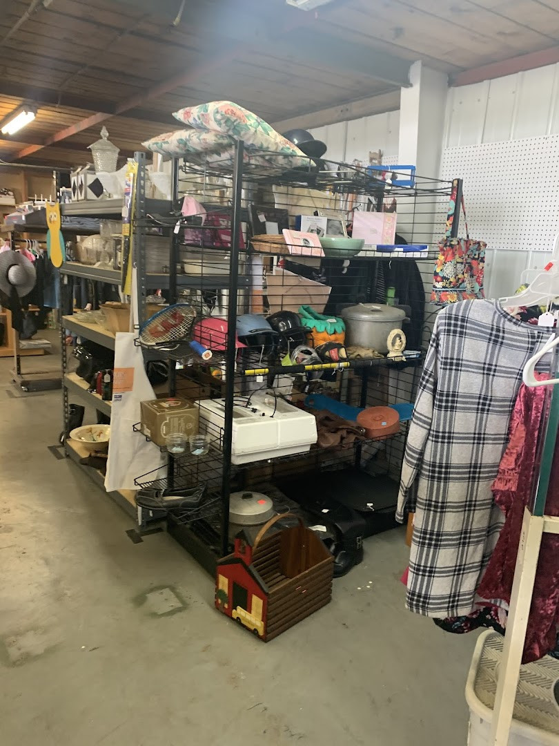 Tin Roof Flea Market