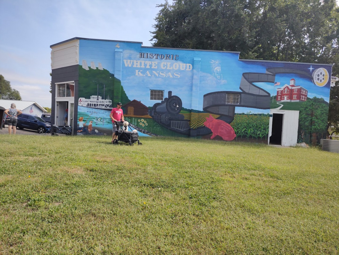 White Cloud Flea Market