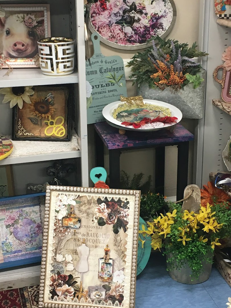 Leola Flea Market