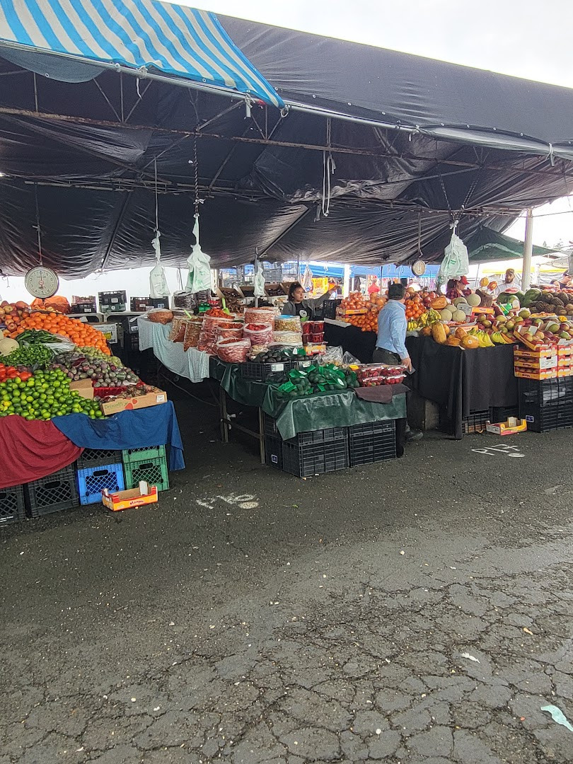 Stockton Open Air Mall &amp; Flea Market