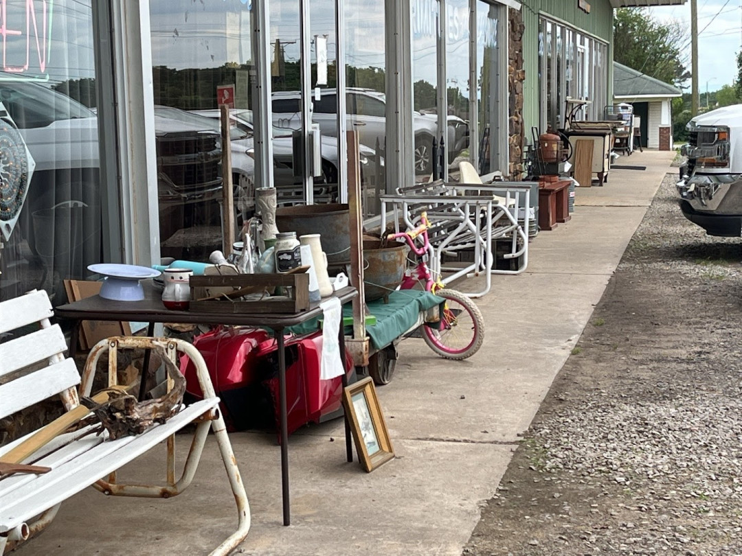 Country Classic Antiques