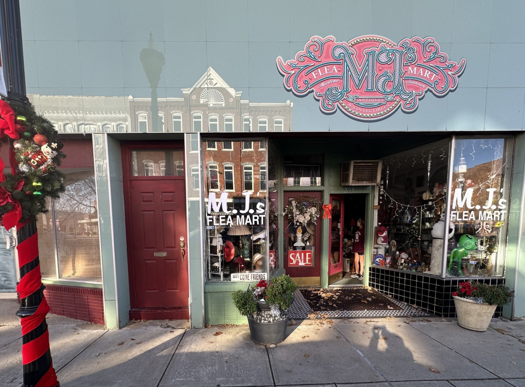 MJ's Flea Market MJ's Flea Market