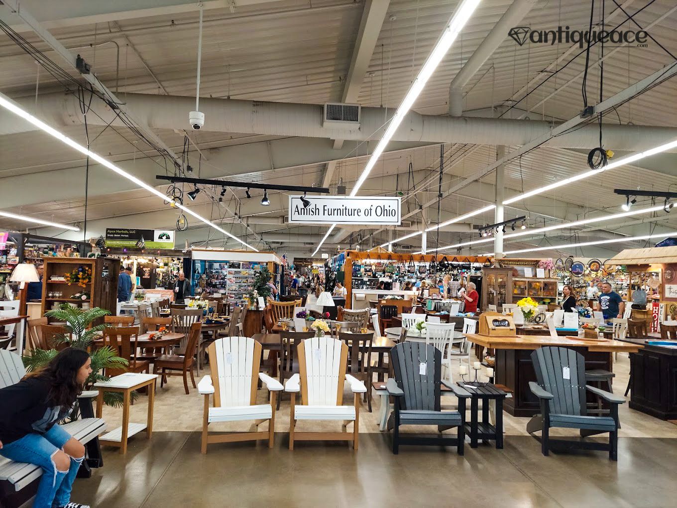 Hartville Marketplace &amp; Flea Market
