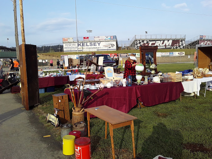 Tri-state Antique Market