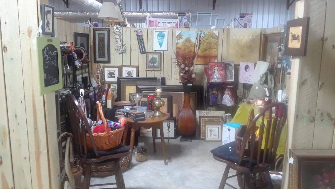 Finders Keepers Flea Market &amp; Antique Mall