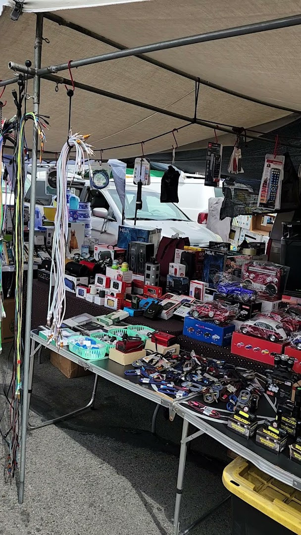 Swapmeet De Chino