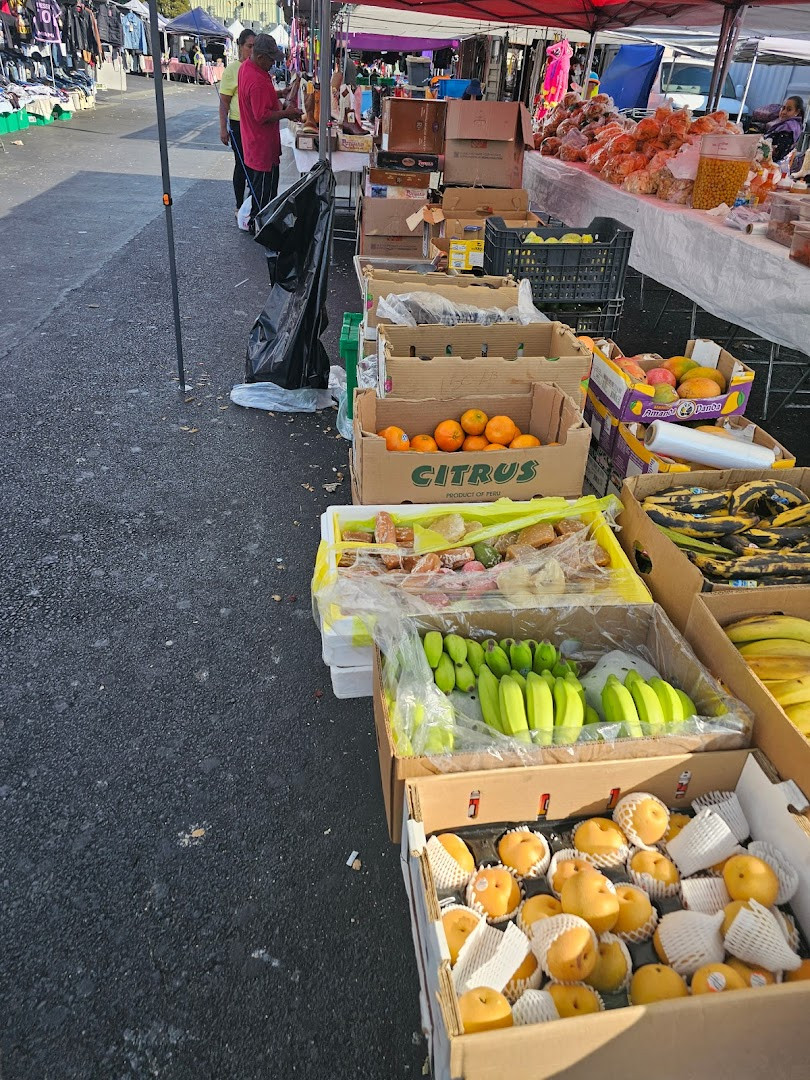 Coliseum Swap Meet