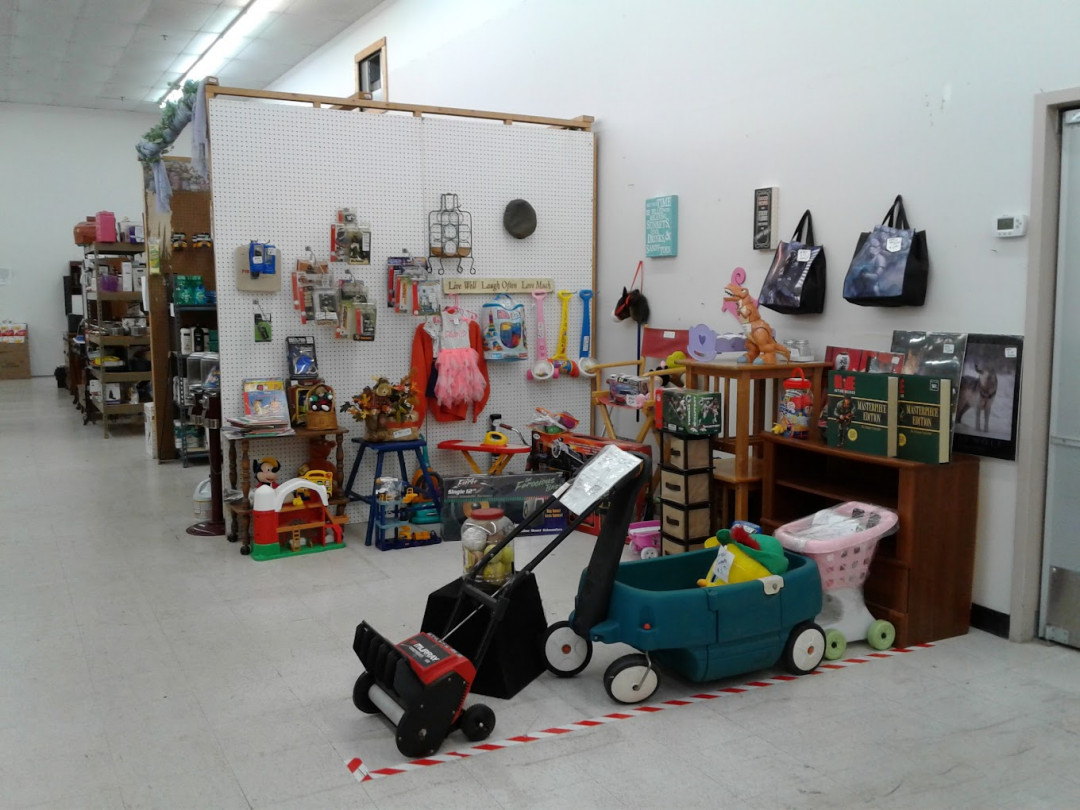 Traderbakers Flea Market