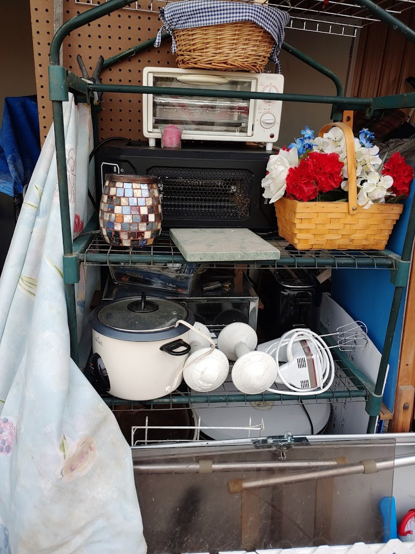 County Line Flea Market