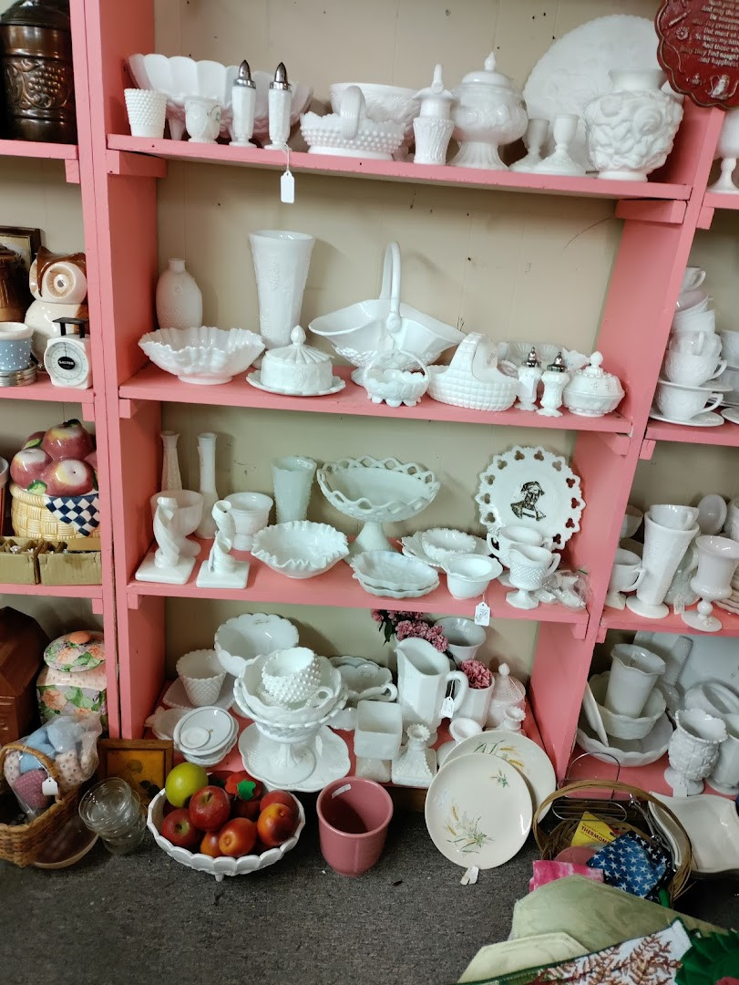 IH10 Flea Market