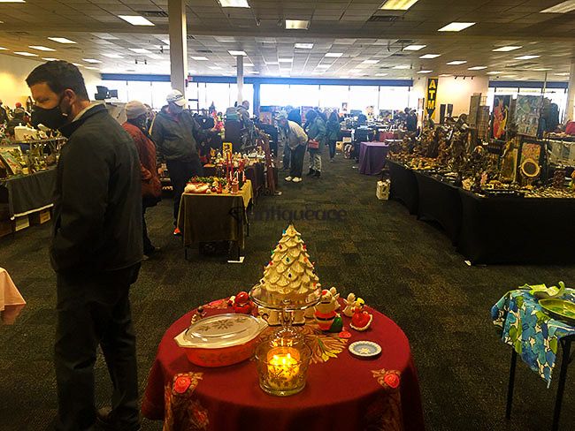Phila Flea Market Philadelphia