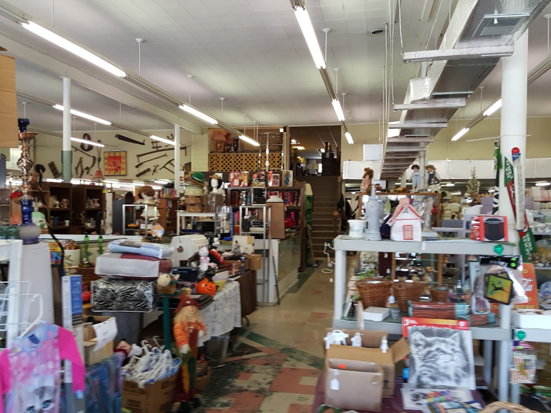 Mick's Flea Market