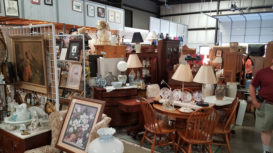 Chula Junction Flea Market