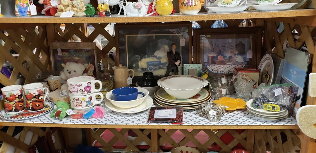 Itchy's Flea Market