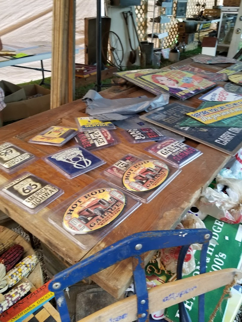 Olde Tyme Flea Market